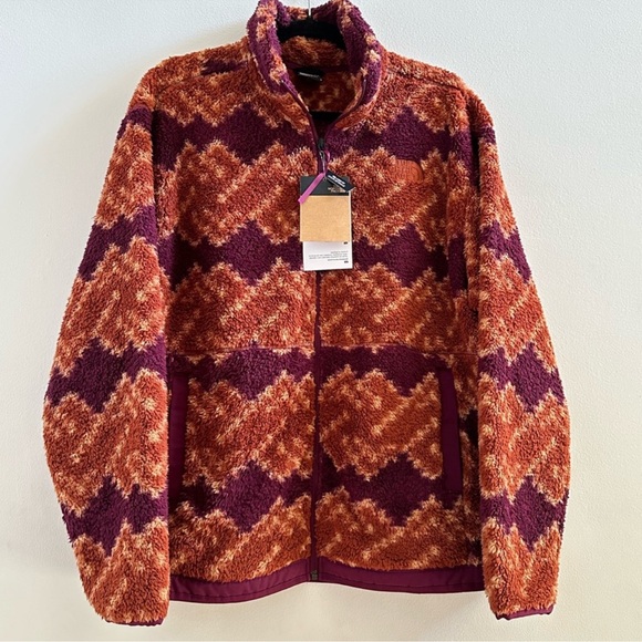 The North Face Jackets & Blazers - The North Face Campshire Fleece Jacket
Women's Large